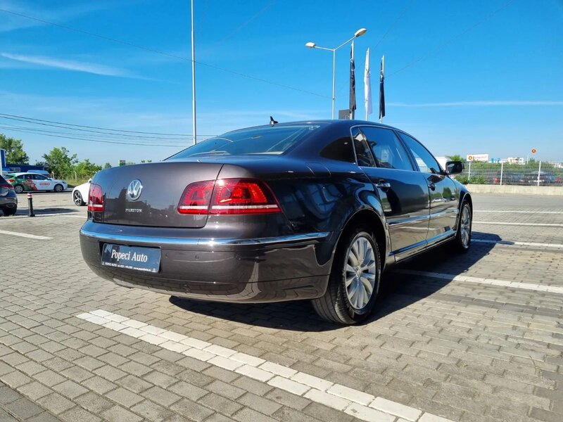 Volkswagen Phaeton